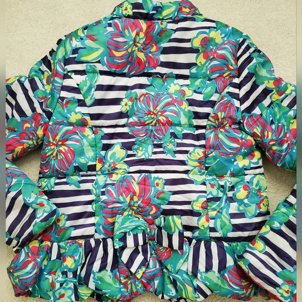 Lilly Pulitzer Mini Kate Puffer Jacket in Paradisio Resort White szXL (12-14)